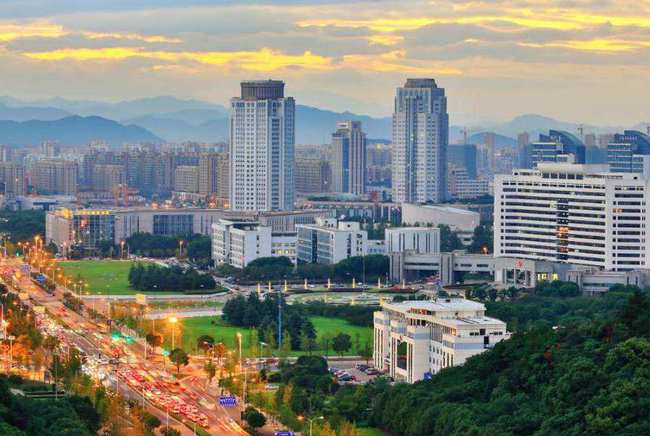 浙江七大城市 杭州已破萬(wàn)億,溫州坐穩(wěn)第3,金華緊追臺(tái)州